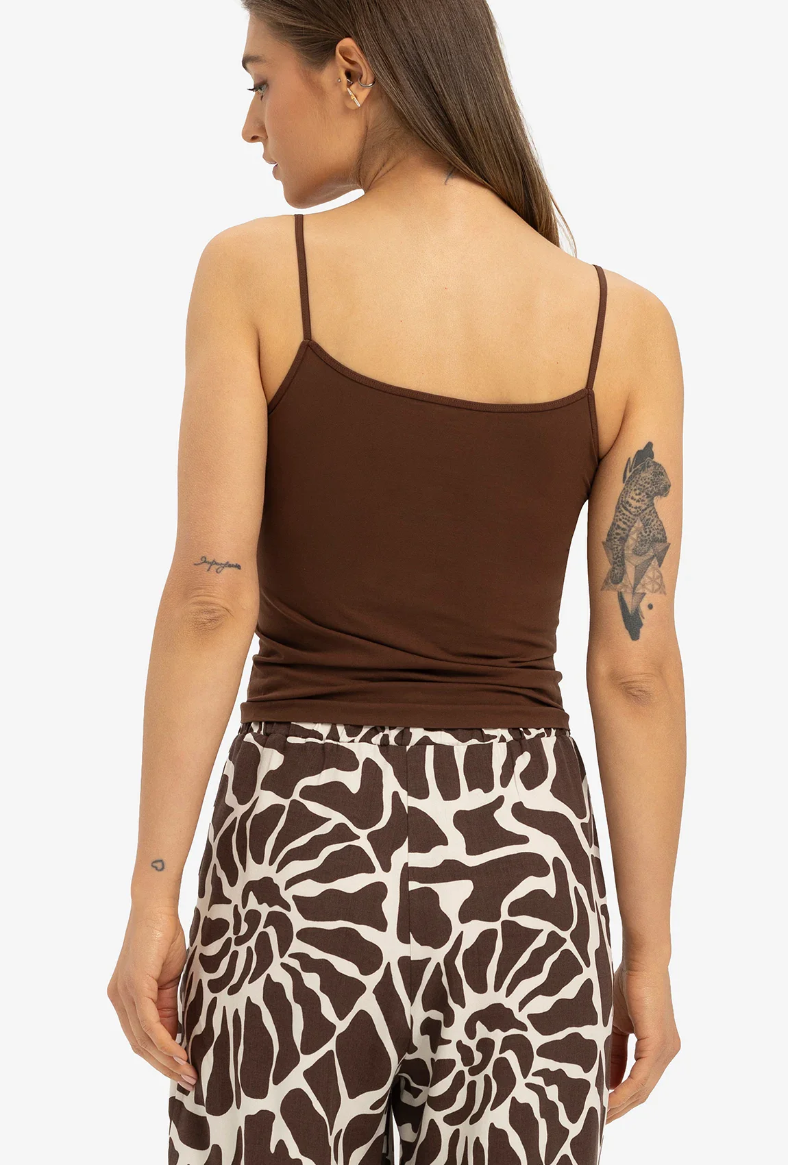 Brązowa bluzka na cienkich ramiączkach Camisole - Image 2