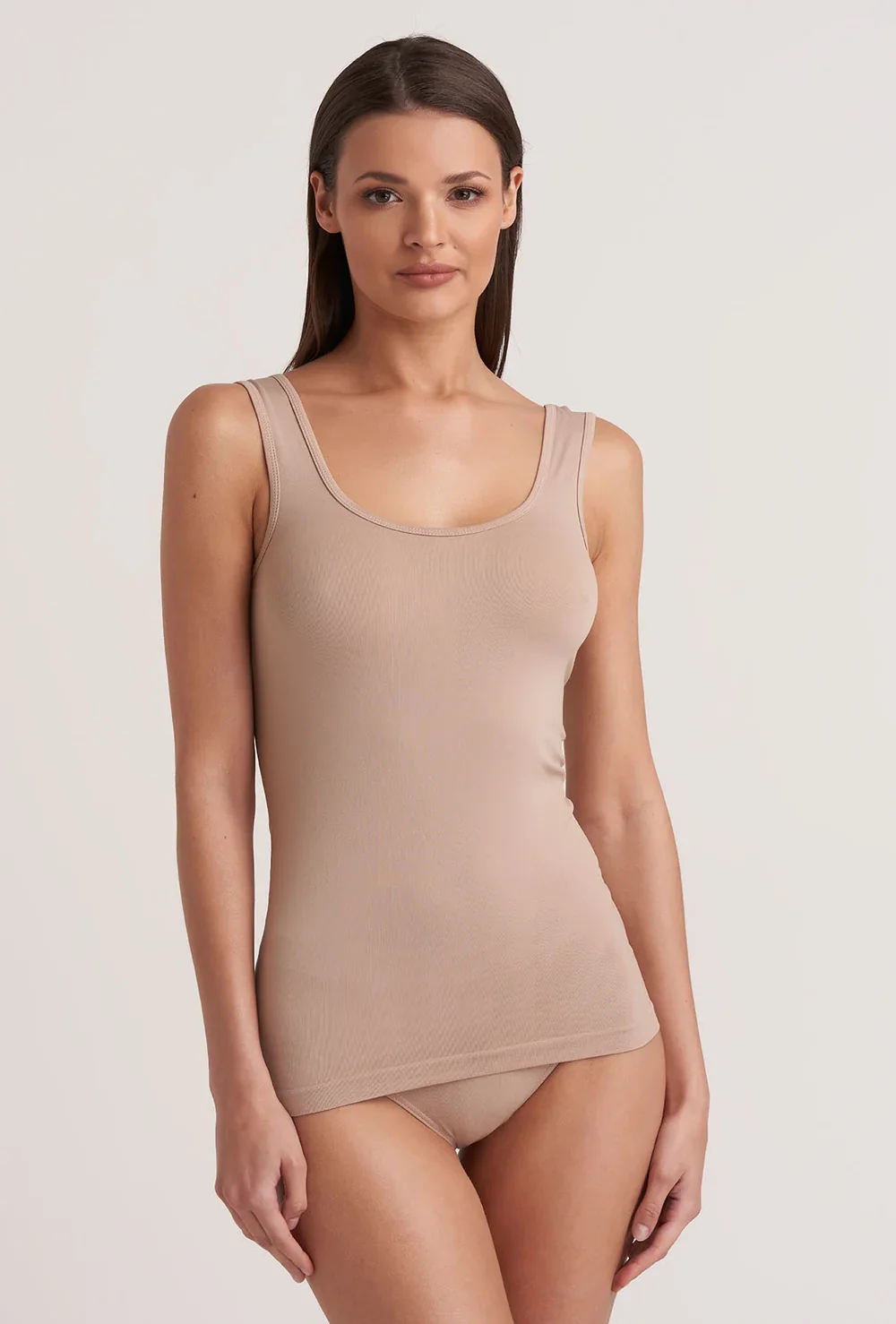 Tank top na grubych ramiączkach Q-Eko